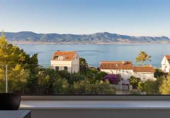 Möbliertes Penthouse mit Panorama-Meerblick