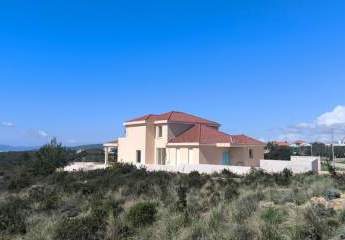 Mediterrane Villa in ruhiger Lage mit Meerblick, Region Sukosan