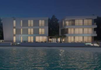 Moderne Villa in der 1. Reihe zum Meer