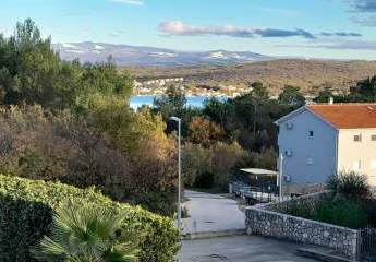 Möblierte Wohnung mit Blick auf das Meer