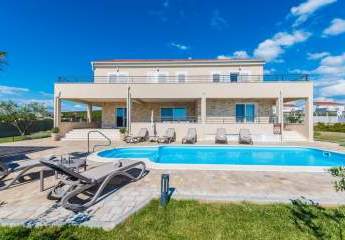 Attraktive Villa mit Pool in ruhiger Lage bei Sukosan in der Region Zadar