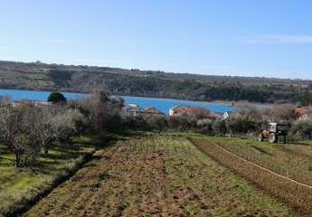 Baugrund mit Meerblick