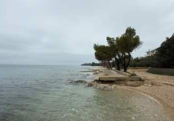 Neue Erdgeschosswohnung nahe dem Meer