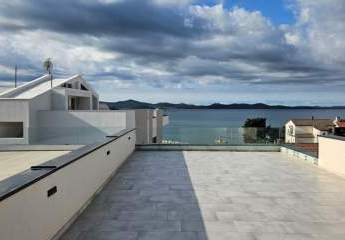 Neues Penthouse mit Dachterrasse