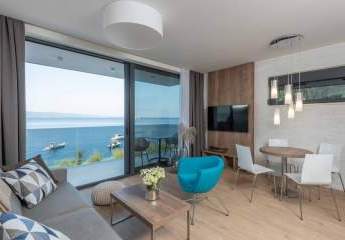 Modernes Appartement direkt am Meer mit Communitypool