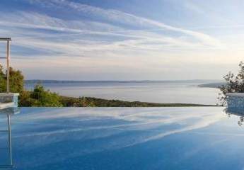 Charmantes Steinhaus mit Pool und Panorama-Meerblick