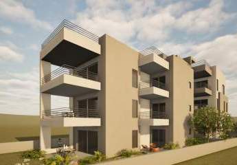 Moderne Neubauwohnungen nahe dem Meer