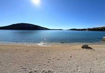 Mediterrane Villa direkt am Strand