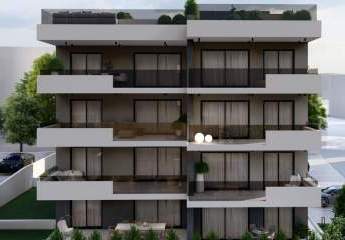 Moderne Neubauwohnungen nahe dem Meer