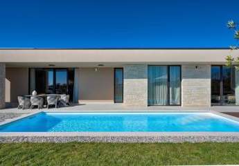 Luxuriöser Bungalow mit Swimmingpool