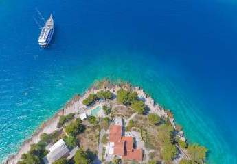 Außergewöhnliches Anwesen am Meer