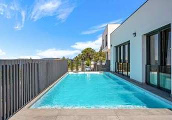 Moderne Villa mit Swimmingpool und Meerblick in der Region Primosten / Sibenik