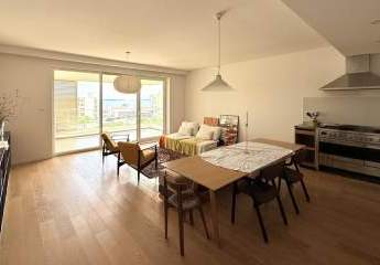Moderne Neubauwohnung mit Meerblick und Garage in Toplage