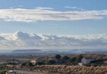 Villa mit traumhaftem Panoramablick auf das Meer, die Küste von Alicante und die Berge