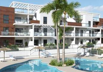 Moderne Penthouse-Wohnungen mit 2 Schlafzimmern, 2 Bädern, Dachterrasse und Gemeinschaftspool nur 300 m vom Strand