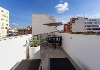 ***Modernes Penthouse in Santa Catalina mit Dachterrasse***