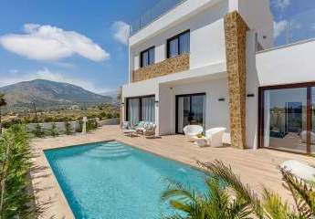 Exklusive Villen mit 3 - 4 Schlafzimmern, Privatpool und Dachterrasse mit Meerblick in wunderschöner Umgebung