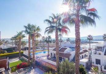 Moderne Obergeschoss-Wohnung mit 2 Schlafzimmern, 2 Bädern, Dachterrasse und Gemeinschaftspool im La Finca Golf and Spa Resort