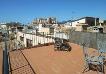 Tolles Apartment mit großzügiger Terrasse in der Altstadt von Palma zu verkaufen