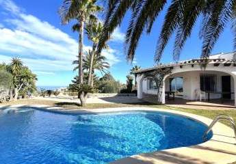 Exklusive Villa im Finca-Stil mit traumhaften Panoramablick, Pool und luxuriösem Gartenparadies am Monte Pego