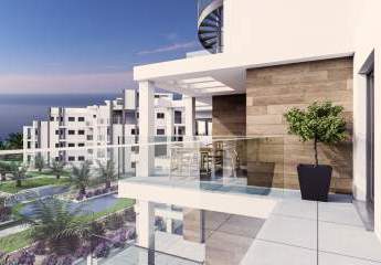 Penthouse direkt am Meer mit Panoramablick