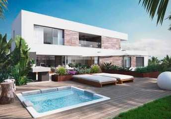 LUXUSVILLA MIT MEERBLICK UND WENIGE METER VOM STRAND ENTFERNT