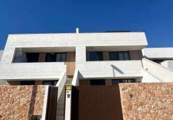 Modernes Penthouse mit Pool auf Solarium mit herrlicher Aussicht