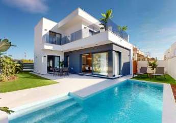 Wunderschöne Luxusvilla mit eigenem Pool in privater Golfanlage