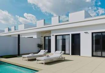 Reihenhaus-Villen mit 3 Schlafzimmern, 2 Bädern, Dachterrasse, Privatpool und Kfz-Stellplatz