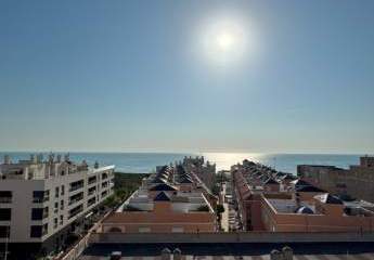 Appartement mit 1 Schlafzimmer, 1 Bad, Tiefgaragenstellplatz, Gemeinschaftspool und tollem Meerblick