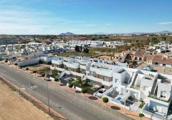Private Pool-Residenzen direkt am Meer