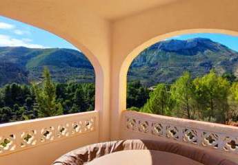 Freistehendes Haus mit 3 Schlafzimmern, 2 Bädern und fantastischem Ausblick, in 2023 renoviert