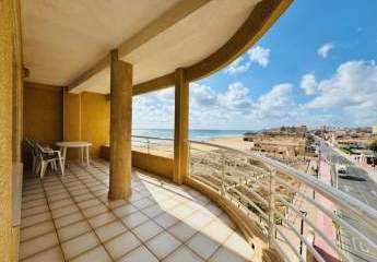 Appartement mit 4 Schlafzimmern und 2 Bädern in 1. Strandlinie