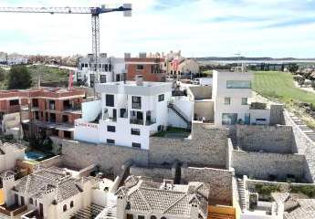 Luxuriöse Key Ready Villa am Golfplatz La Finca Resort