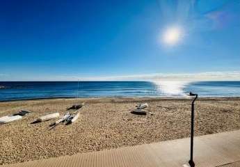 Appartement mit 2 Schlafzimmern, 1 Bad und Tiefgaragenstellplatz direkt am Strand von La Mata
