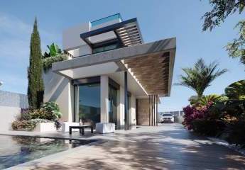 Villen mit 3 Schlafzimmern, 3 Bädern, Souterrain und Privatpool in einem fantastischen Resort mit eigenem See