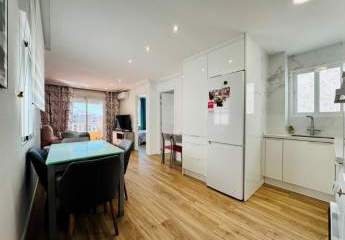 Renovierte Wohnung mit 2 Schlafzimmern, 1 Bad und Tiefgaragenstellplatz nur 600 m vom Strand