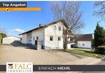 Hochwertig sanierte Dachgeschosswohnung mit beeindruckendem Wohn-/Essbereich