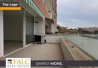 Charmantes Wohnen am Hafen: Apartment mit sonniger Terrasse in Port Adriano