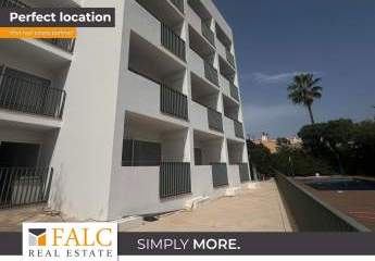 Gestalten Sie Ihr neues Zuhause: Wohnung in Cala Millor mit großem Potenzial
