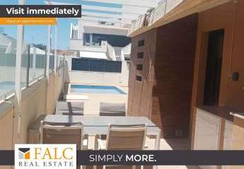Strandnahes Duplex mit 3 Schlafzimmern, privatem Pool, Stellplatz, Ferienvermietlizenz