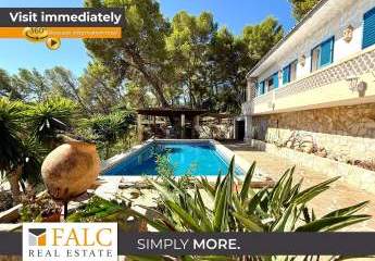 Charmante Villa mit Meerblick und Pool