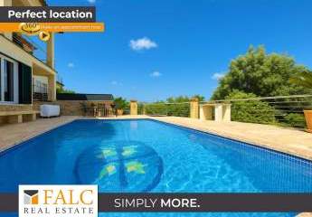 Stilvolles Chalet mit Weitblick und exklusivem Pool