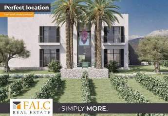 Grossartiges Grundstück mit Lizenz und Projekt zum Bau einer modernen Finca mit Pool in Selva