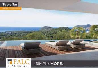 Beeindruckende Neubau-Designer-Villa mit Blick auf die Bucht von Camp de Mar