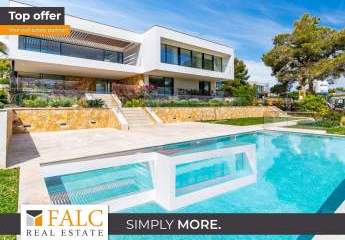 Luxuriöse Neubauvilla mit fantastischem Meerblick