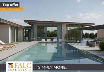 Sensationelle Neubau-Villa mit Pool im gehobenen Wohngebiet Nova Santa Ponsa