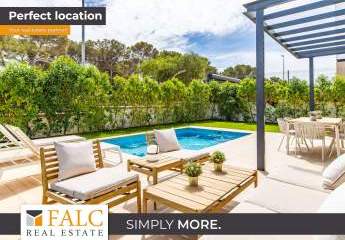 Sonnige Neubau-Doppelhaushälfte mit privatem Pool und Garten in Puig de Ros