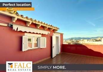 Wohnen am Meer: Stadthaus mit Dachterrasse im Herzen von Portixol
