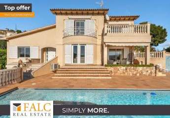 Fantastische Villa mit Gästeapartment und Teilmeerblick in Costa d'en Blanes